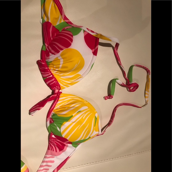 Christina two piece bikini - Picture 3 of 7